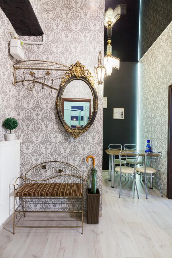 Austrian Apartments Leopolli Near Railway Station Lviv Buitenkant foto